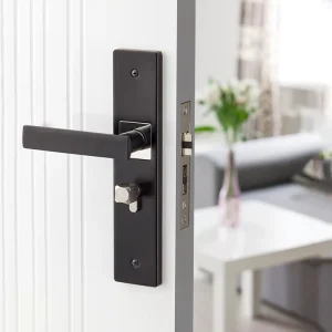 China Supplier Modern Bedroom Room Interior Wood Door Handle Mechanical Lock for Wooden Door with Mortise Cylinder Key