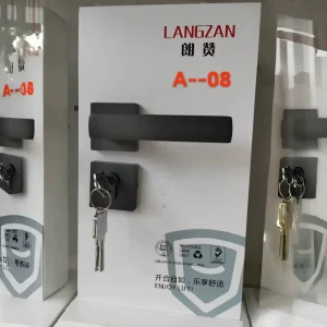 Minimalist Zinc Alloy Key-operated Magnetic Door Lock with Silent Closing for Indoor Use