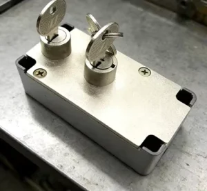 Robust Steel Fireproof Durable Safety Dual Key Lock Mechanism Master Key Control Commercial Safe Deposit Box Customized Color