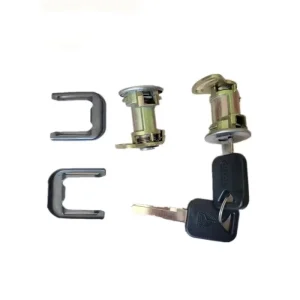 WG1642340011 HOWO Door Lock Key Assembly Truck Parts Truck Body Parts Truck Accessories